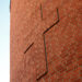 Kreuz an der Fassade der Elia-Kirche