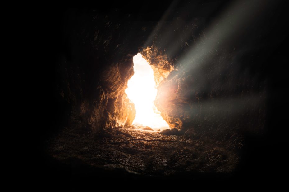 Licht in Höhle