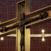 Kreuz über dem Altar